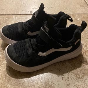 Used Vans UltraRange size 9.5 Toddler